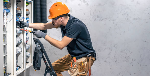 Best Local Electrician Companies  in Glen Cove, NY